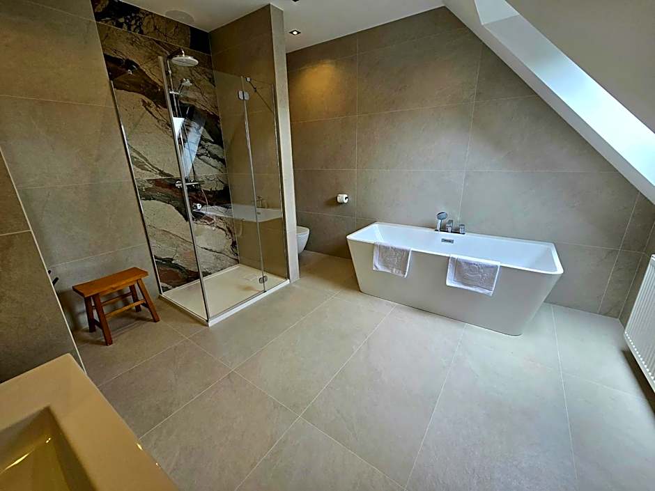 Dwór Świętoszówka