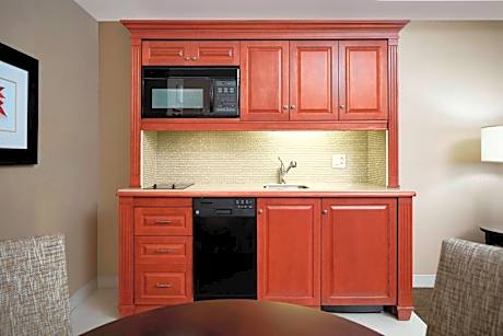 Suite, 1 Bedroom Suite, 1 King, Sofa bed, Fireplace