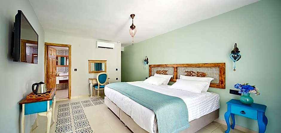 Fİ Light Solto Boutique Beach Hotel