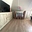 B&B nancy in holland met eigen badkamer , Jacuzzi niet inclusief , independent bathroom jacuzzi not included
