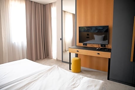 Suite with Balcony - Main Building