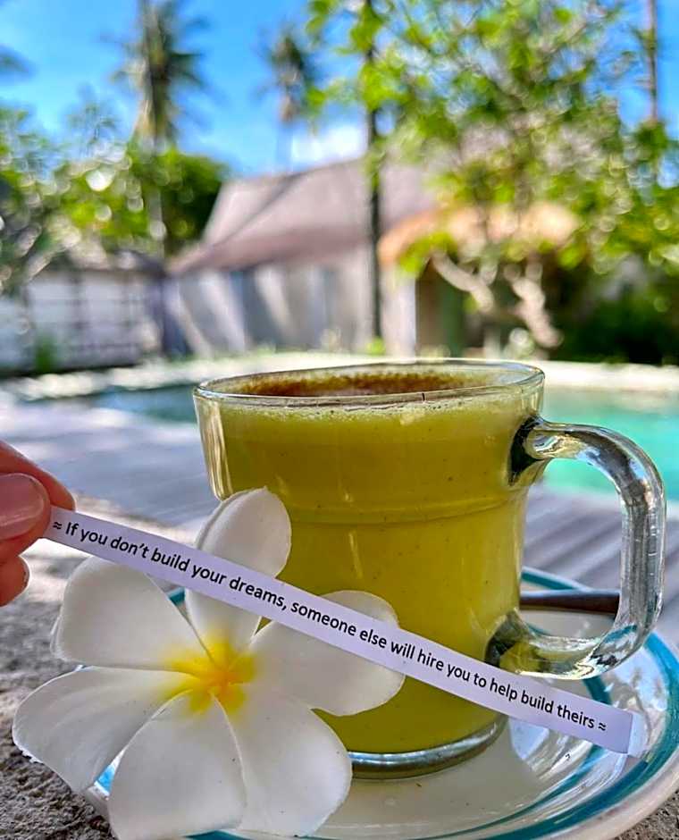 Captain Coconuts Gili Air