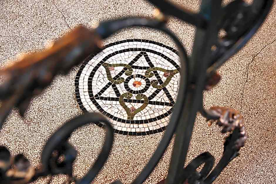 Hotel Monsieur Ernest