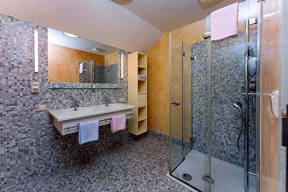 Hotel Ramsauhof B&B Pool & Wellness