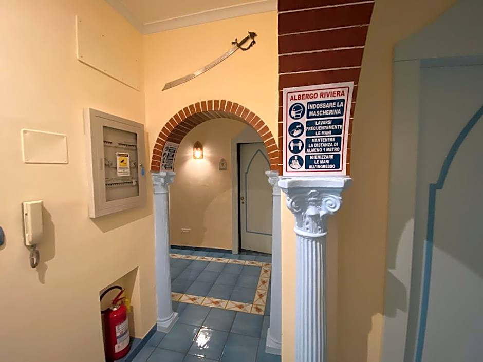 Riviera B&B Rooms and Apartament SEA-VIEW