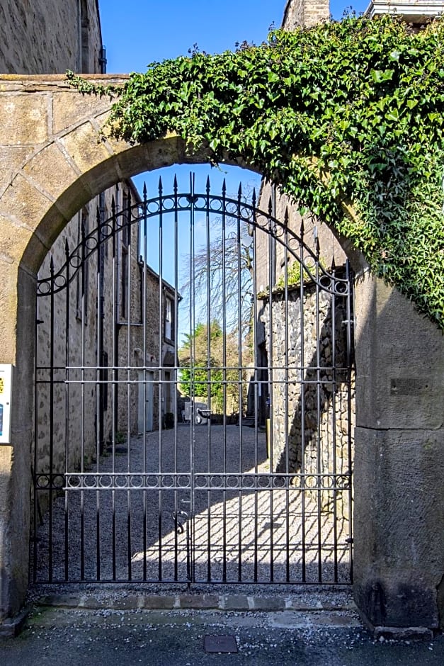 Linton Court Coach House