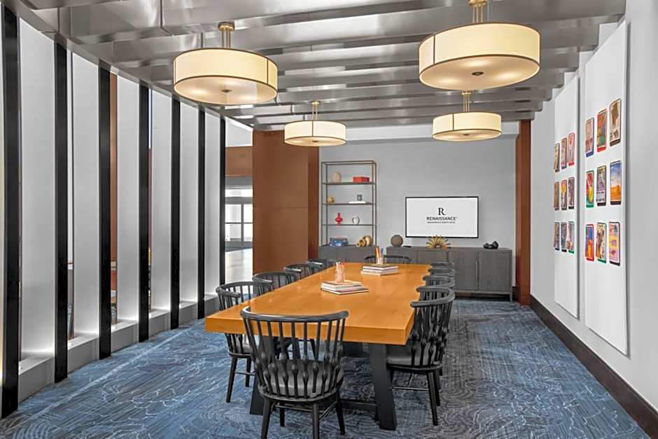 Renaissance by Marriott Indianapolis North Hotel