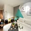 Apple 1 Hotel Queensbay