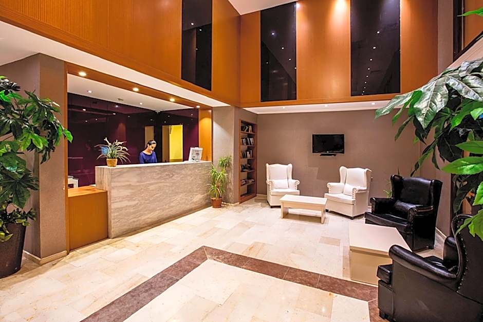 Marti Beach Hotel