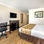 Best Western Plus South Bay Hotel