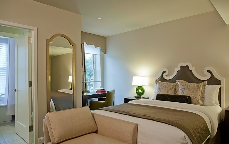 Morrison Clark Historic Inn