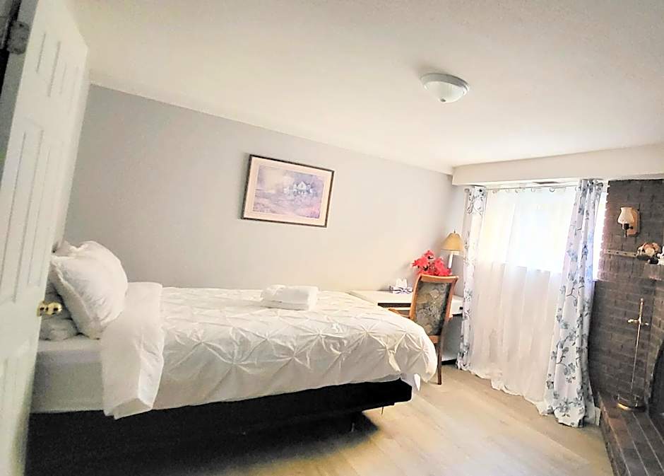 Cozy Home Close to Attractions in Niagara Falls