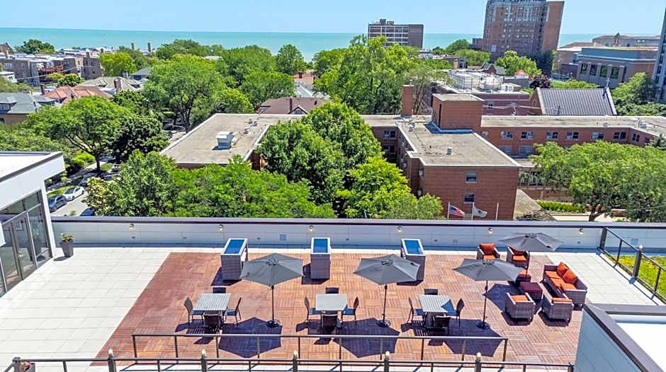 Hampton Inn Chicago North/Loyola Station