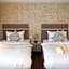 Hotel St. Ellis