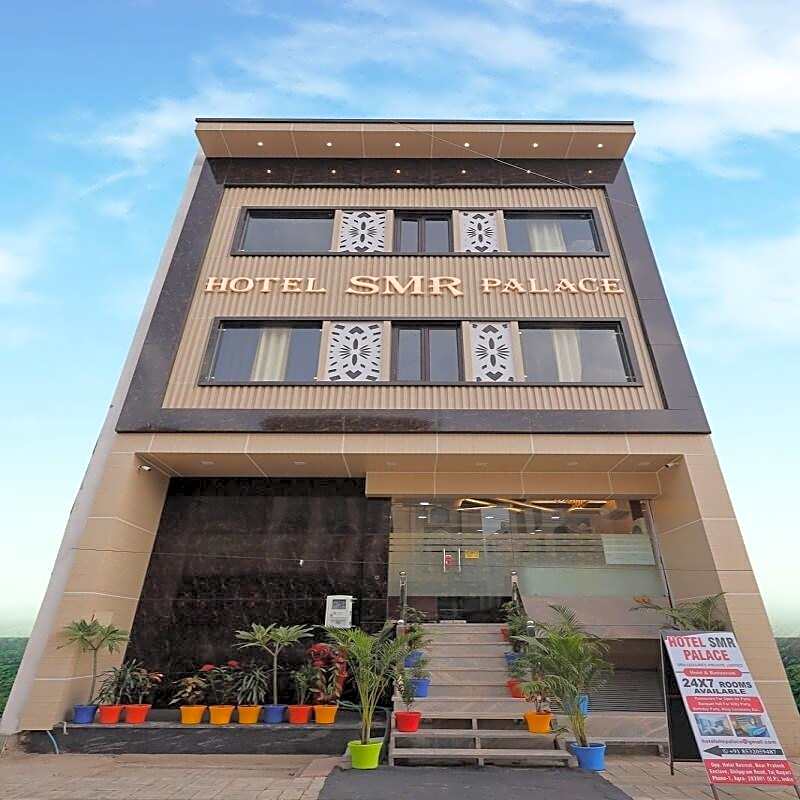 Hotel SMR Palace