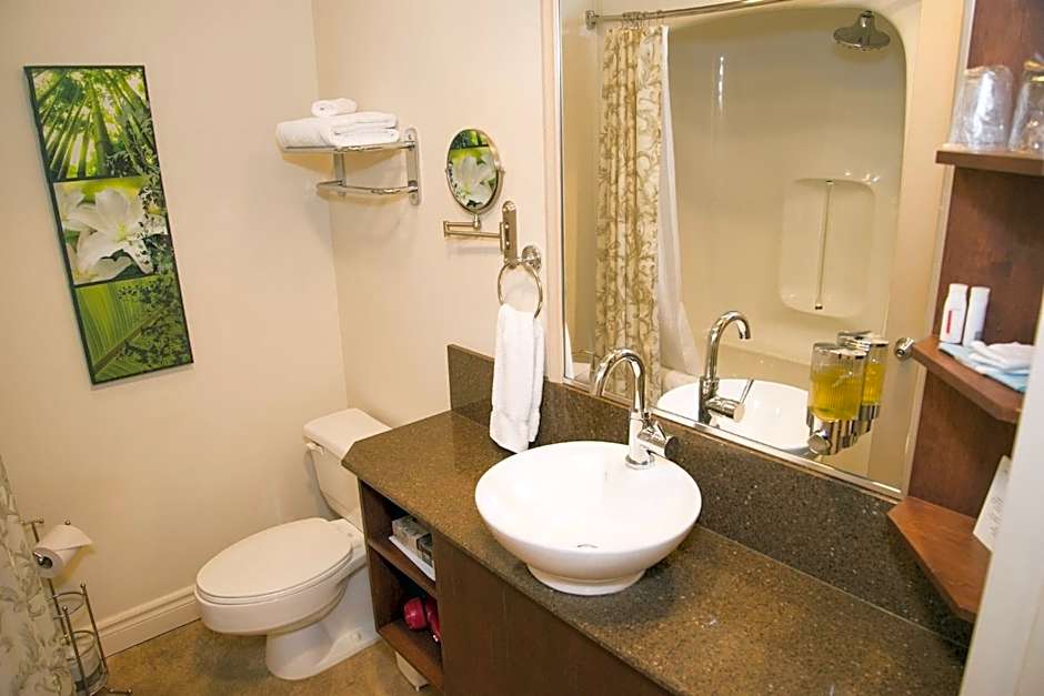 Days Inn by Wyndham Berthierville