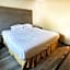 Travelodge by Wyndham Arlington/Dallas Area
