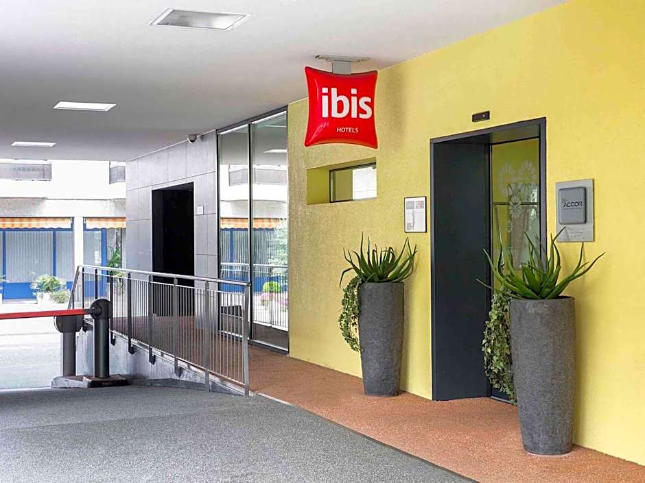 ibis Locarno