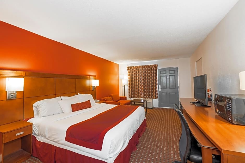 Ramada by Wyndham Walterboro