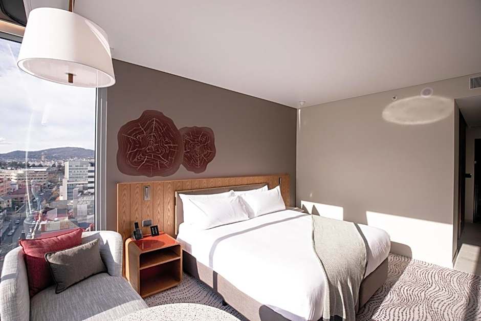 Crowne Plaza Hobart By IHG