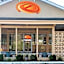 Economy Inn & Suites
