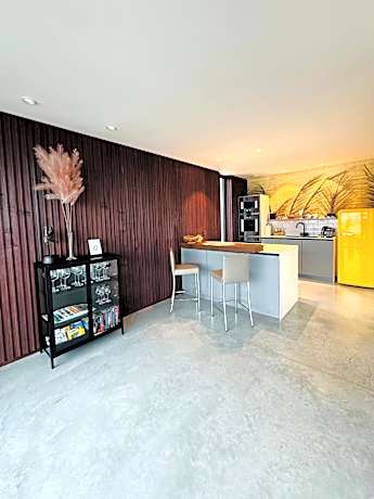 ORANGE LOUNGE Attersee