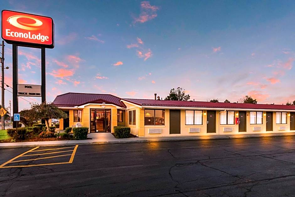 Econo Lodge Norwalk