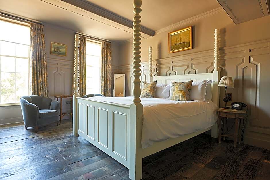 THE PIG in the Wall - Southampton