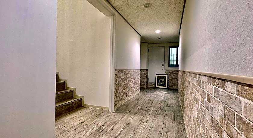 Hotel Ishigaki and Chikonkiya