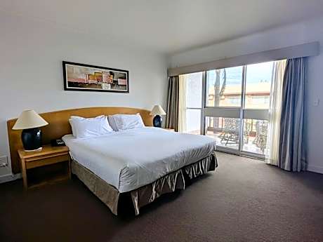 Deluxe Resort Room