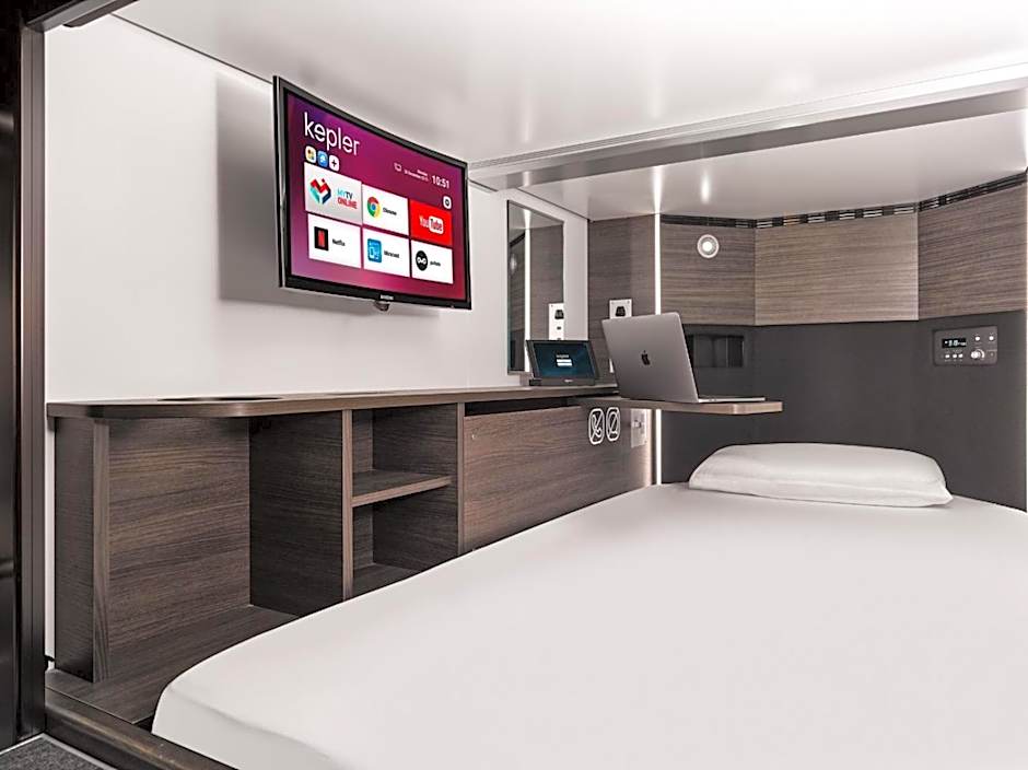 Kepler Club Riga Airport Hotel - Landside Public Area