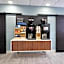 Holiday Inn Express & Suites Winner By IHG