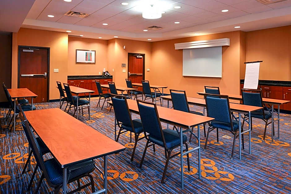 Courtyard by Marriott Pittsburgh Monroeville