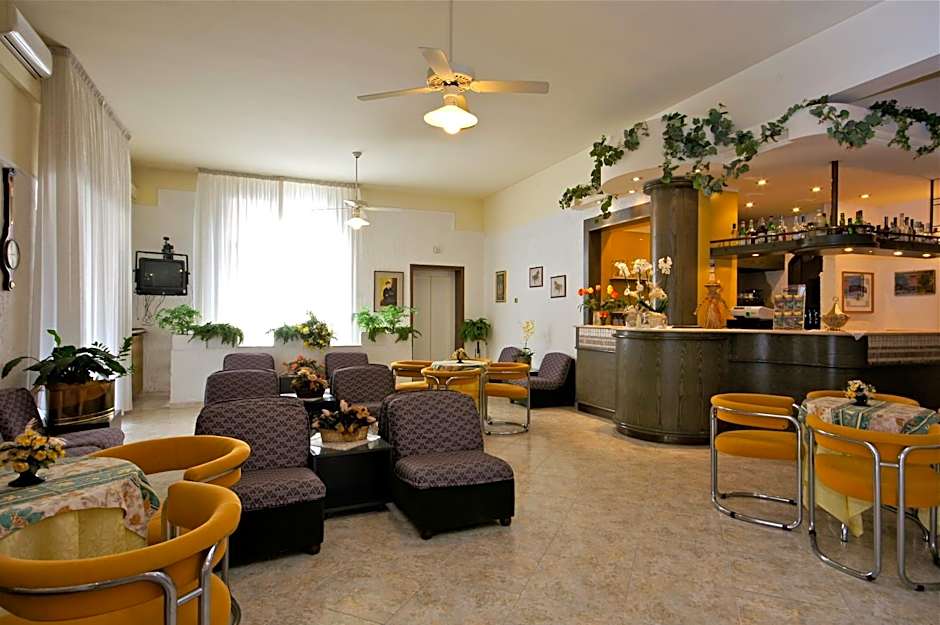 Hotel Victory