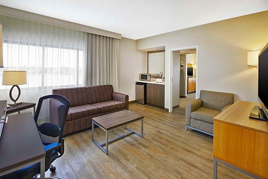 DoubleTree by Hilton Rapid City Downtown Convention Center