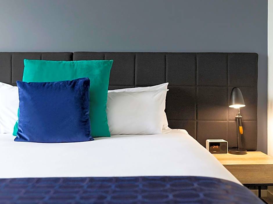 Mantra MacArthur Hotel