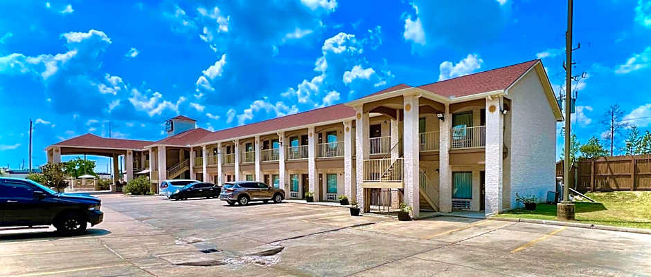 Magnolia Inn And Suites