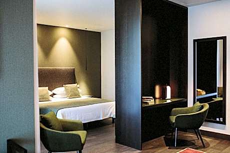 Junior Suite with Balcony