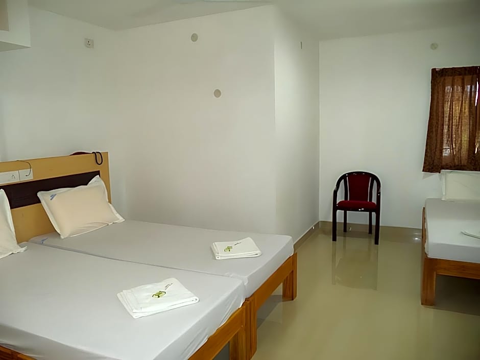 Samrat Guest House – Chennai, IL
