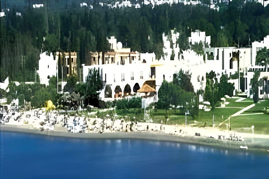 Foto 1 daripada 50 — Costa Bitezhan Hotel - All Inclusive