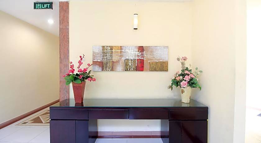 Capital O 175 K-60 Residence