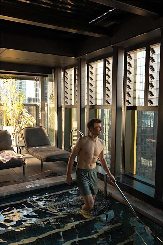 Quincy Hotel Melbourne