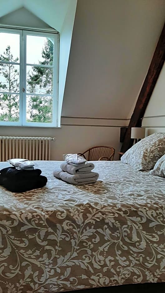 AU MANOIR DE LA BARRE