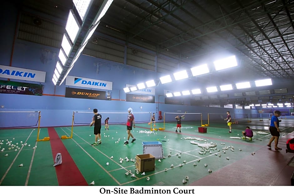 Tropical Hotel Kota Damansara