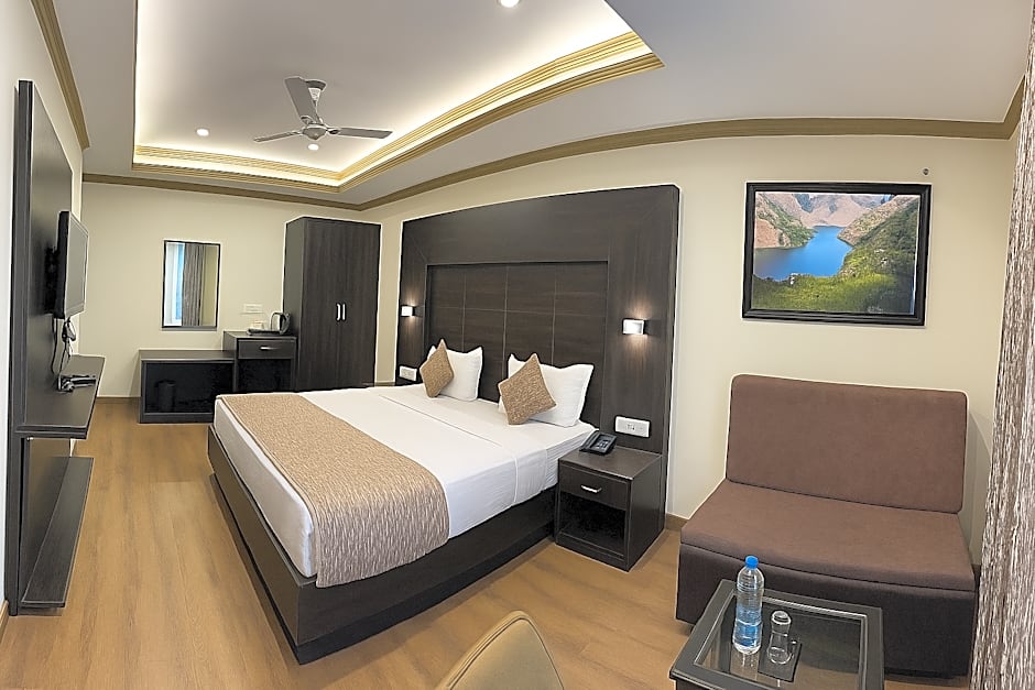 Crown Plaza Residency Srinagar
