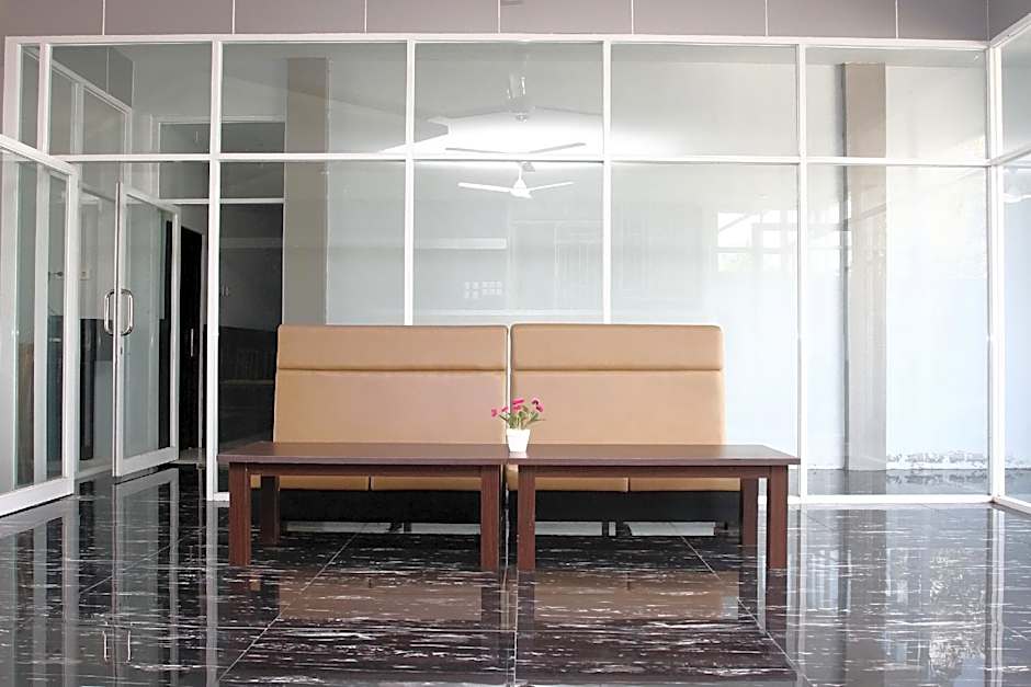 1129 Hotel Royal – Palangkaraya, ID