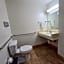 Travelodge by Wyndham Wenatchee