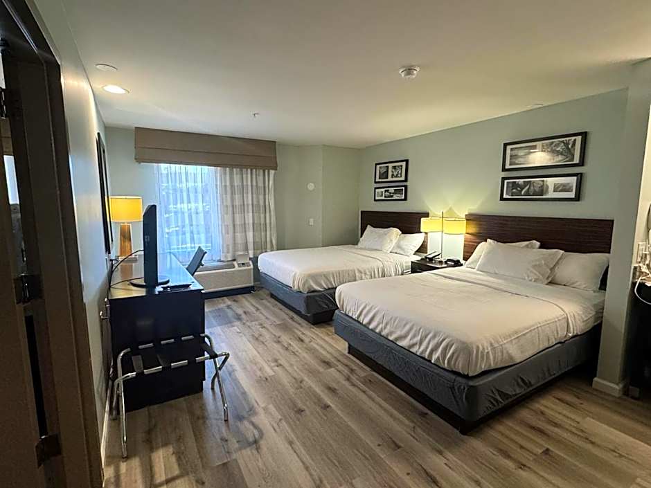 Wingate by Wyndham Bel Air I-95 Exit 77A / APG Area