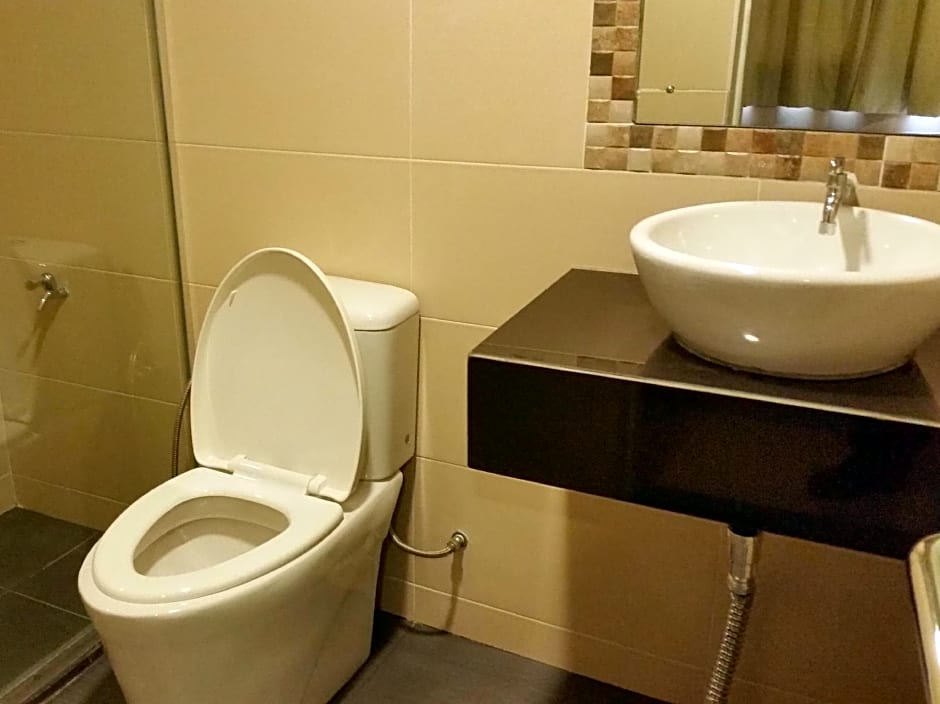 Sri Iskandar Hotel