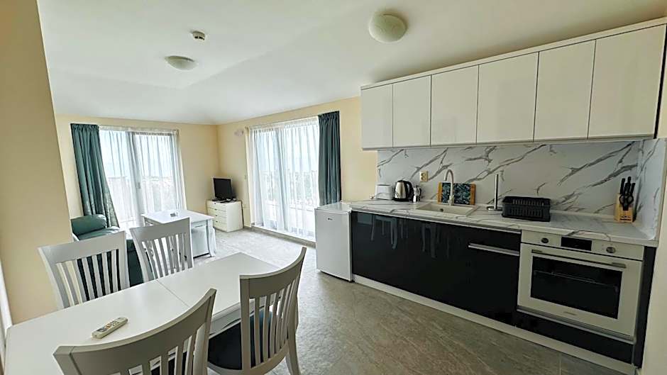 Chateau del Marina Apart Complex